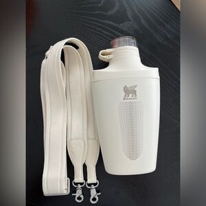 Stanley cross bottle in cream